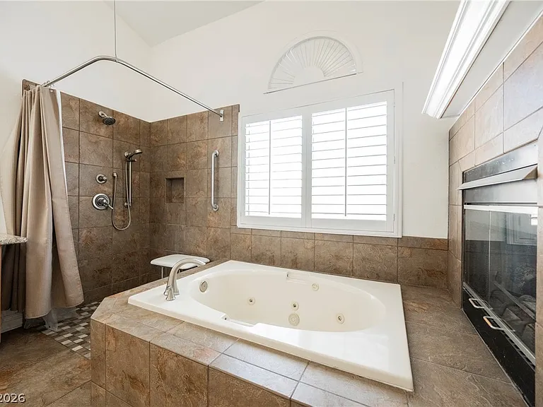 7628 Spruce Run Ct — Photo 30