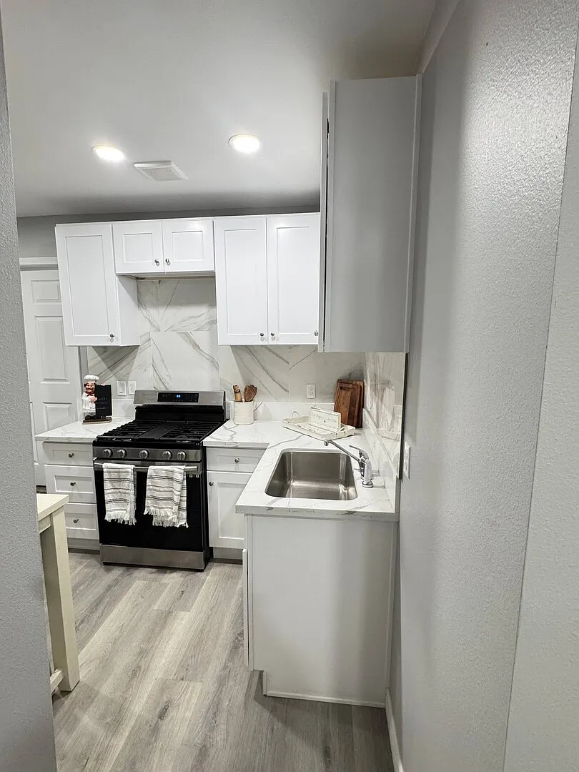 Modern Redlands Guesthouse| Kitchen| Private Entry — Photo 2