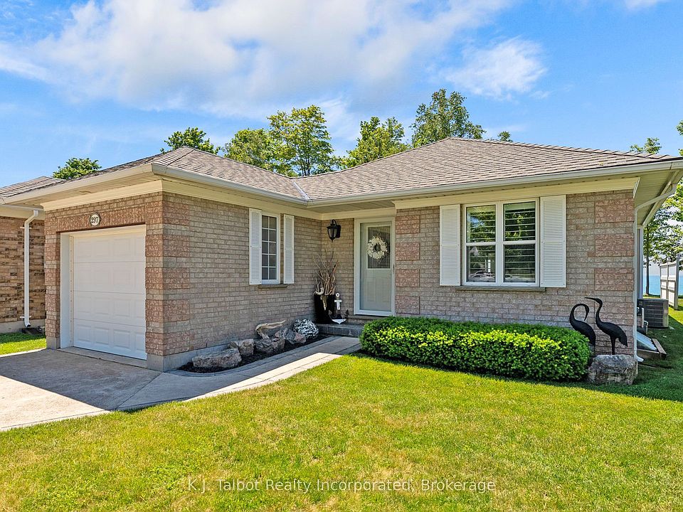 1st image of 297 Bethune Cres