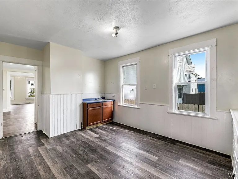 76 Chester St #1 — Photo 7