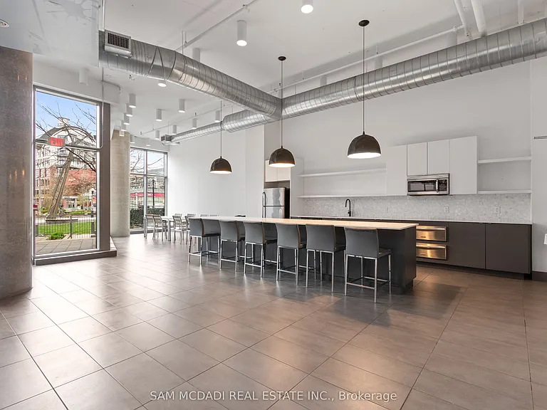 150 E Liberty St #1208 — Photo 21