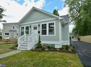 2502 Randolph Ave, Alexandria, VA 22301