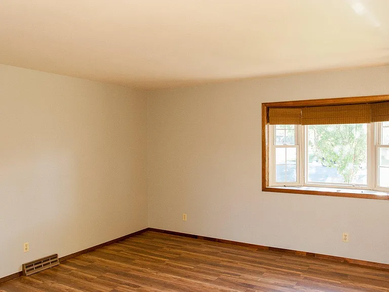 2628 Leisure Dr — Photo 5