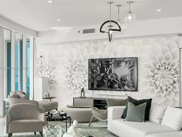5959 Collins Ave #807 — Photo 14