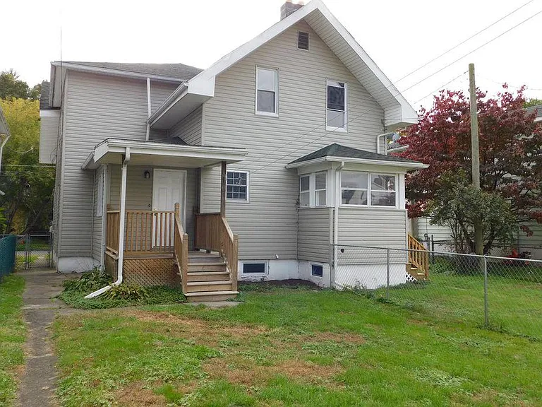 270 Wright Ave — Photo 9