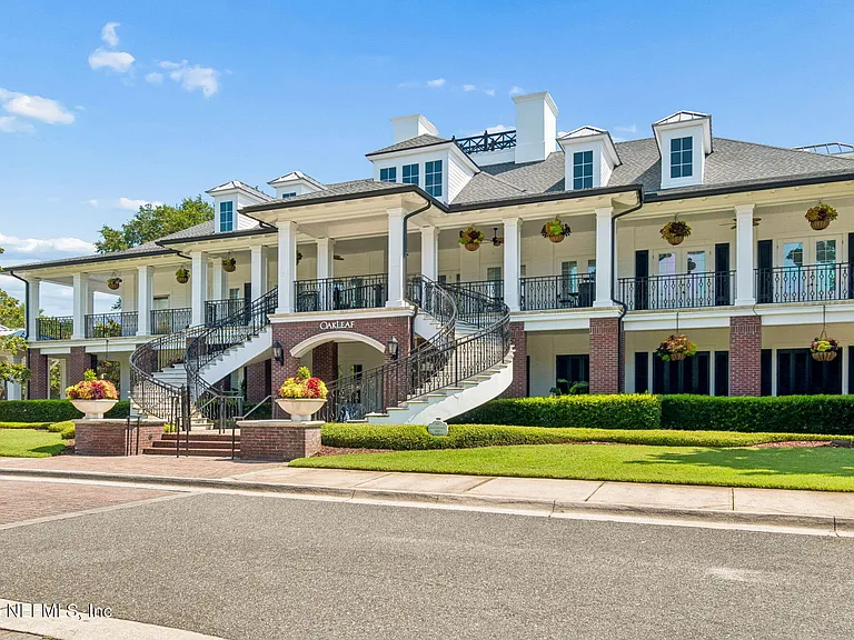 3954 Oak Mill Rd — Photo 49