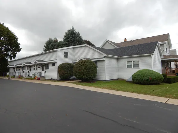 124 Tallman St, Oswego, NY 13126