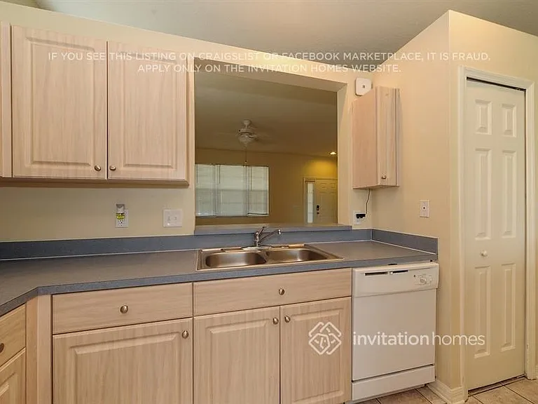 3015 Summer Cruise Dr — Photo 6