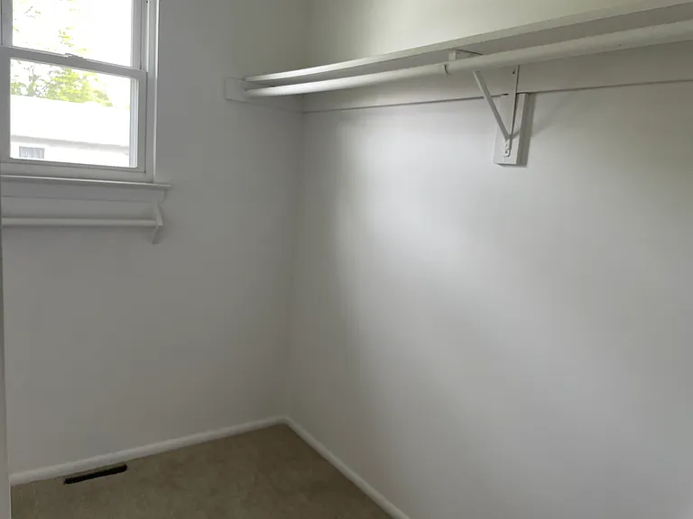1933 Juniper Ln #25 — Photo 14