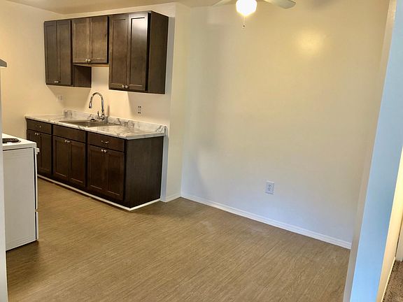 4th image of 269 E Breckenridge St #0