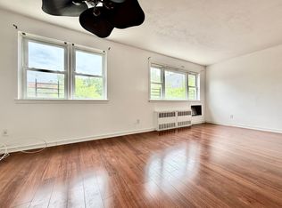 257 Newkirk Ave #3, Brooklyn, NY 11230