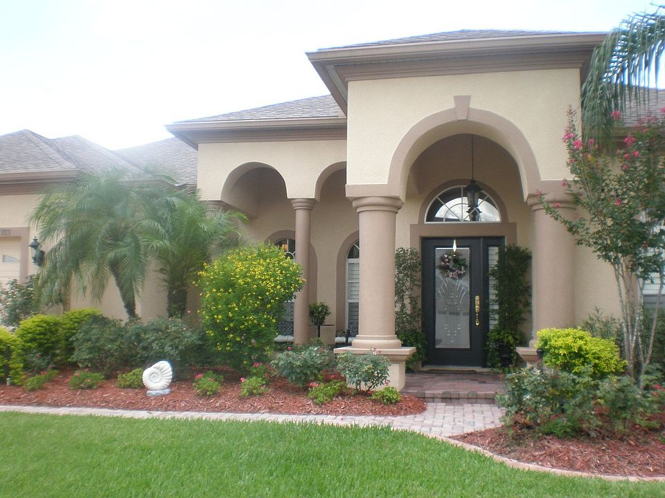 1st image of 9713 Pineola Dr