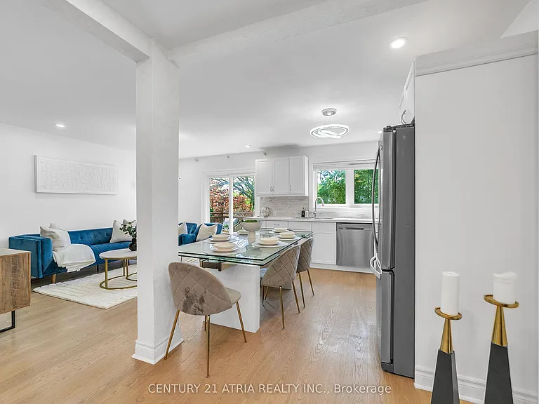 10 Park Lane Cir — Photo 16