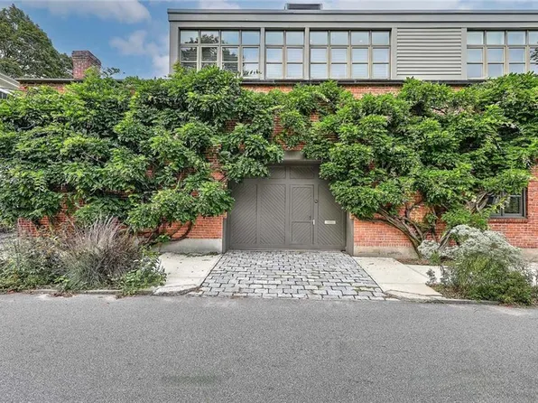 222 Williams St #A, Providence, RI 02906