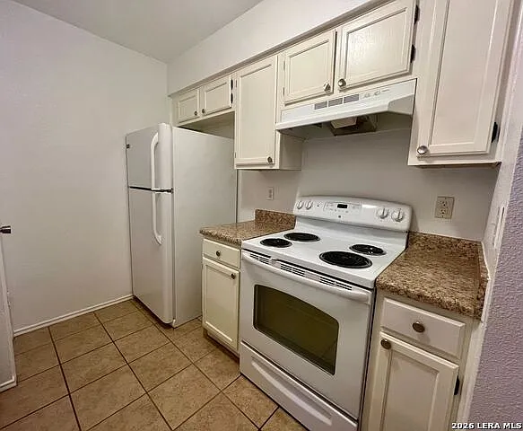 2 bed, 2.0 bath, $775 — Photo 4