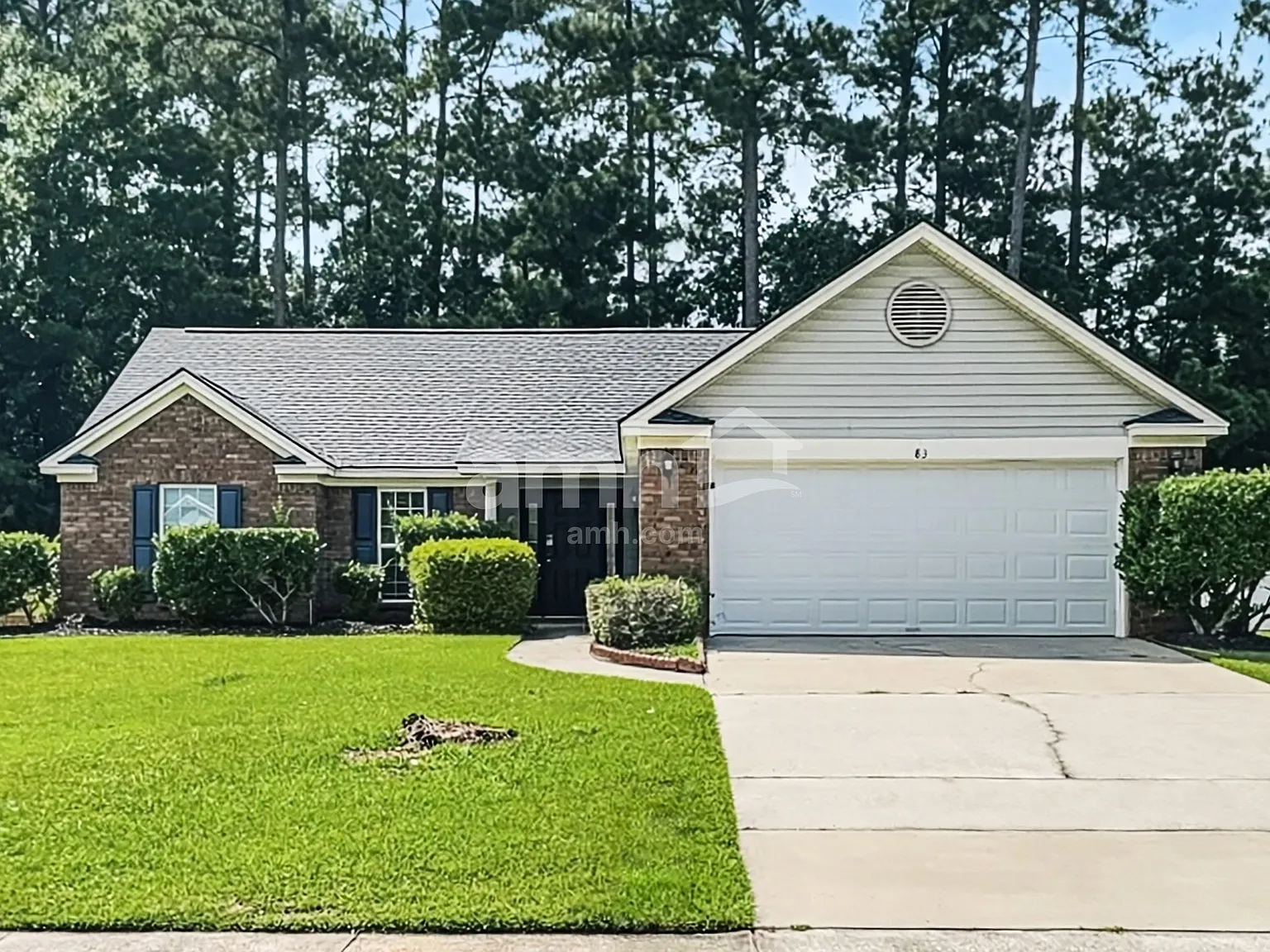 3 bed, 2.0 bath, 1337 sqft, $2,210 — Photo 1