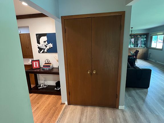 4th image of W237N6606 Orchard Dr