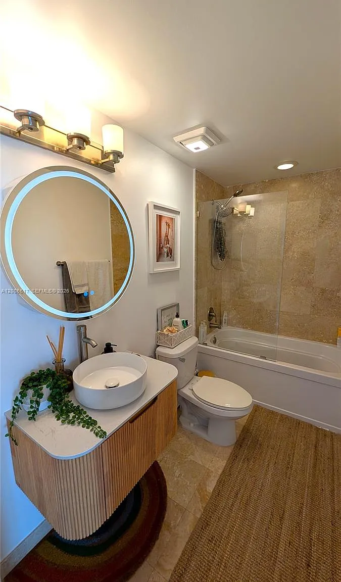2 bed, 920 sqft, $4,000 — Photo 4