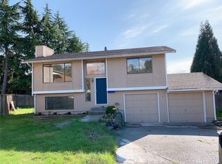 9221 S 239th St, Kent, WA 98031