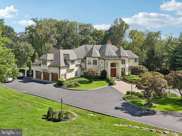 13 Hageman Ln, Princeton, NJ 08540