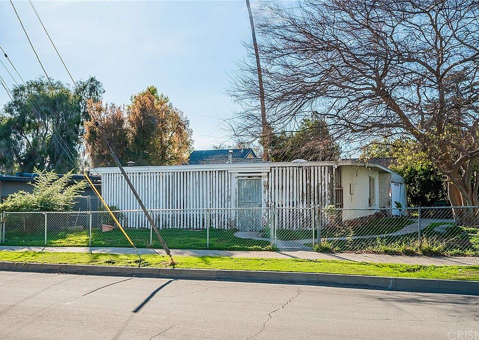 1st image of 544 W Montana St