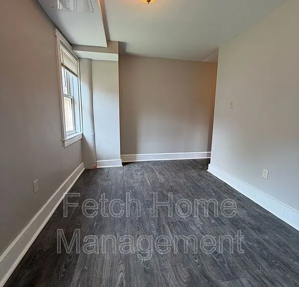 208 W Vine St #3 — Photo 4