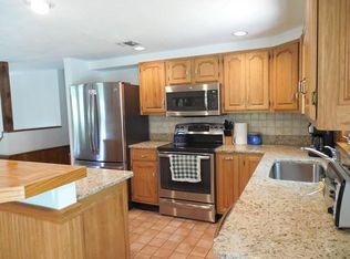 89 Page St, Lunenburg, MA 01462