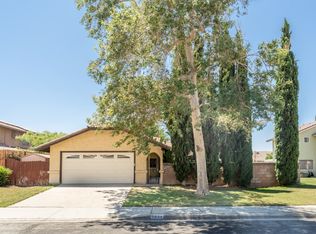 2424 E Avenue R4, Palmdale, CA 93550