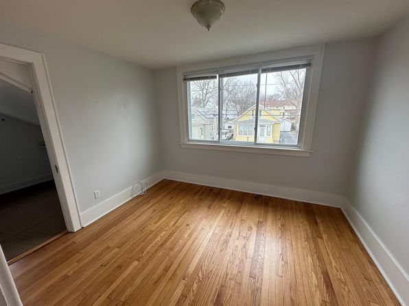 329 Glen Ave #2