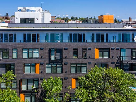 4th image of 4218 Roosevelt Way NE #2726807