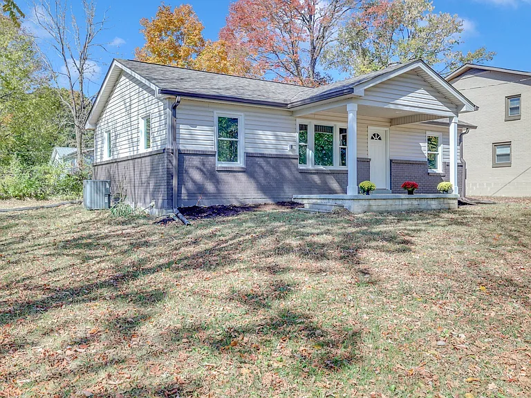 7108 Hicks Ct — Photo 4