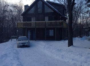 244 Timber Hill Rd, Henryville, PA 18332