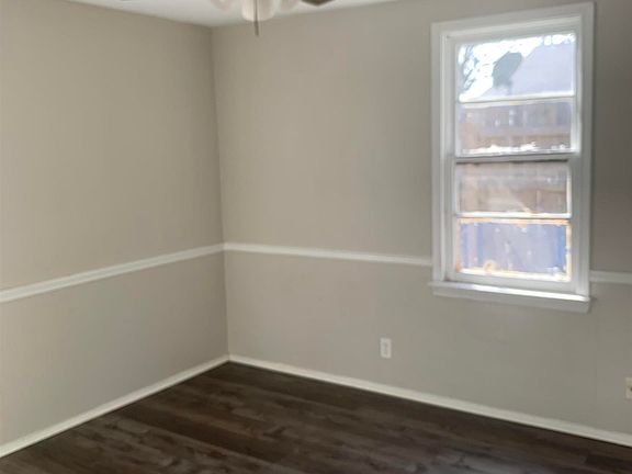 4th image of 2722 Bunche St