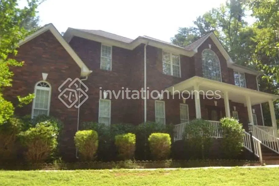 134 Overbrook Dr NE