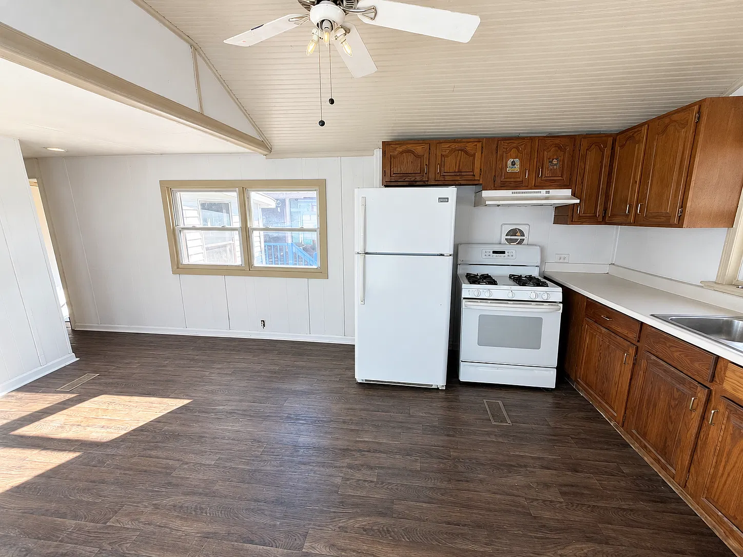 3 bed, $700 — Photo 3