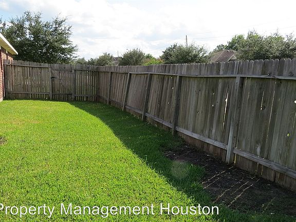 4th image of 18126 Emerybrook Ct