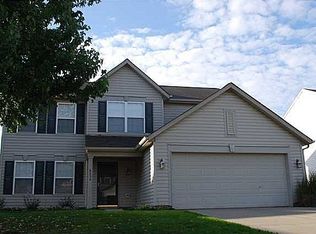 6556 Roxbury Pl, Zionsville, IN 46077