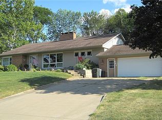 314 Terrace Ln, Knoxville, IA 50138