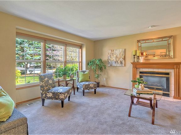 4th image of 7411 Henderson Ct SE