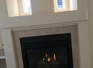 704 S Ridgecrest Ave, Nixa, MO 65714