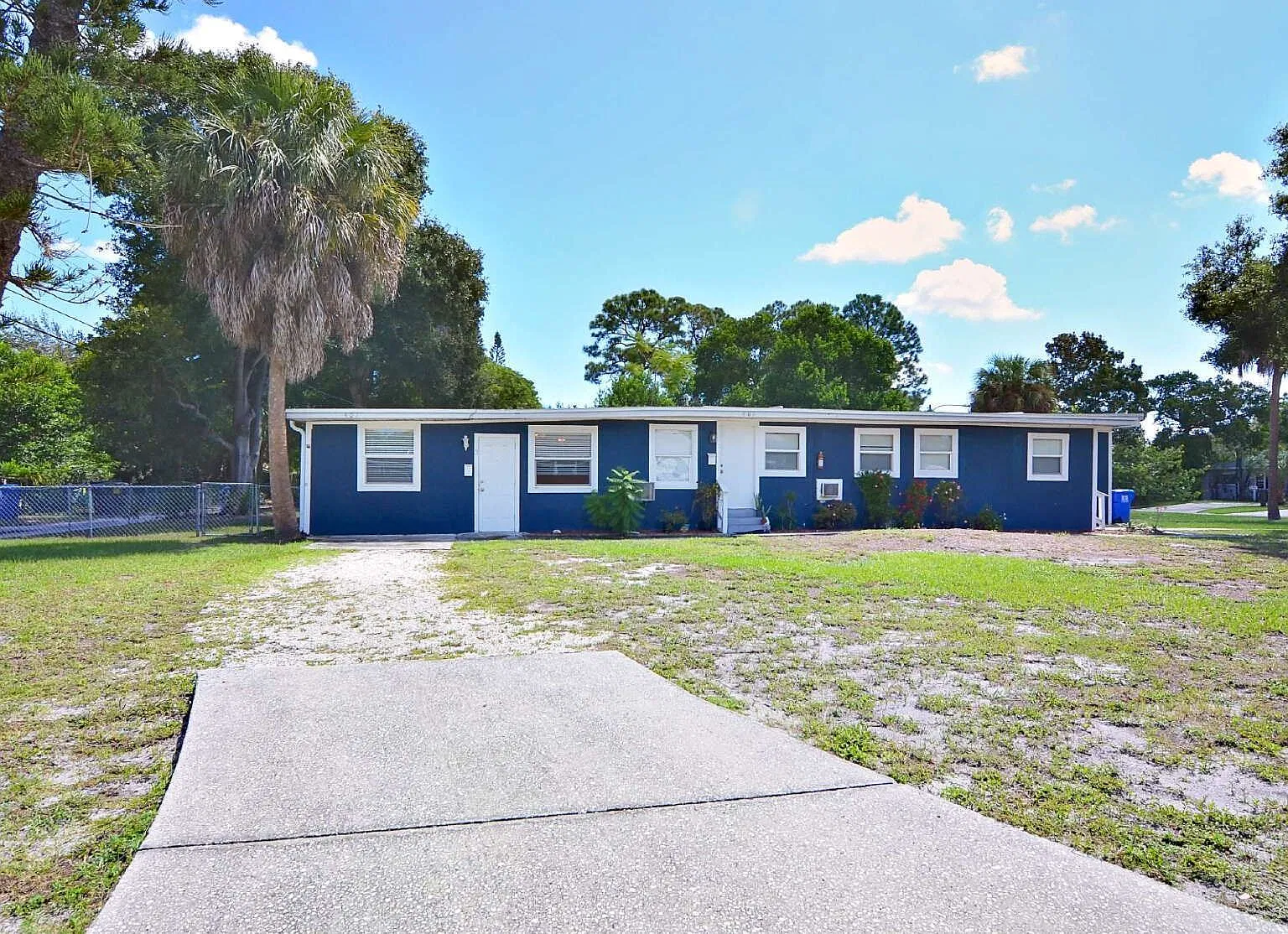 2 bed, 1.0 bath, 600 sqft, $1,595 — Photo 1