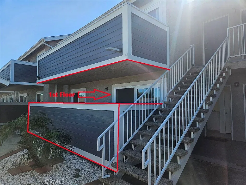 1 bed, 850 sqft, $2,350 — Photo 3