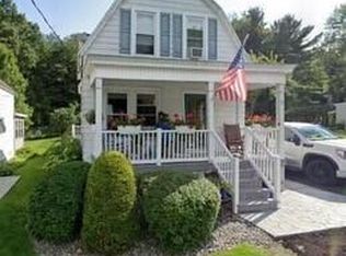 97 Overlook Ave, Latham, NY 12110