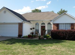 2212 Lakeshore Dr, Bryant, AR 72022