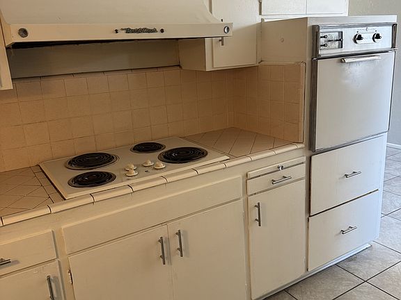 3rd image of 62 S Allen APT C