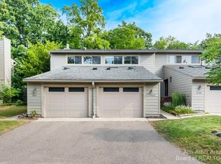 3143 Lake Haven Dr, Ann Arbor, MI