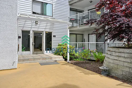2104 Alki Ave SW #306 Photo 1