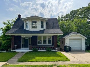 5087 Grandview Pl, Cincinnati, OH 45212