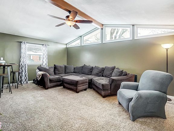 4th image of 845 N Circle Dr