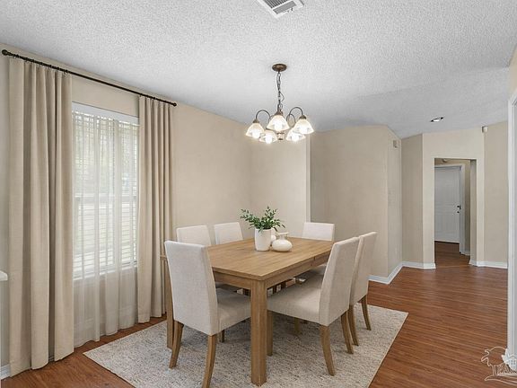 4th image of 524 Greenberry Dr